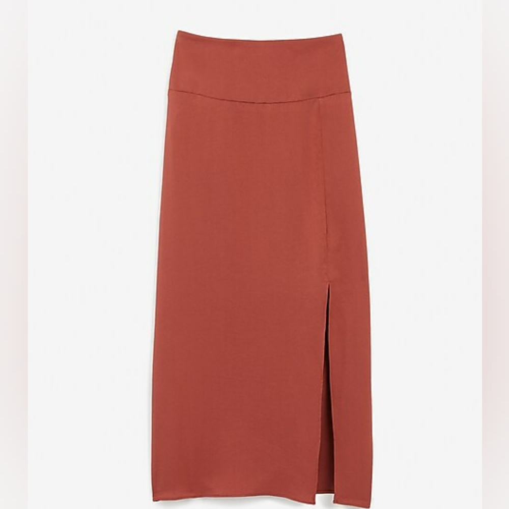 Midi slit skirt